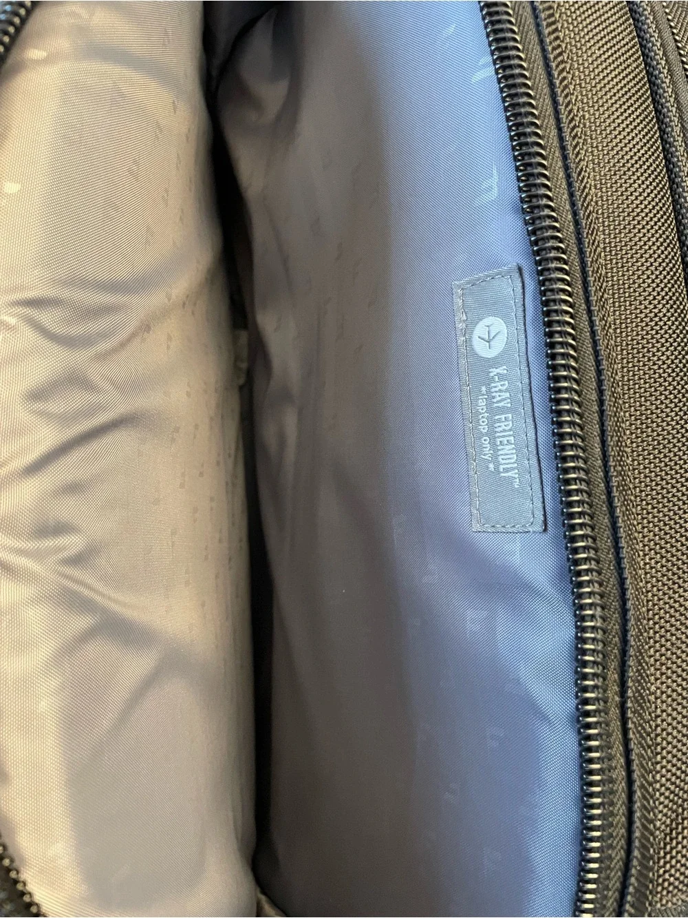 Brenthaven laptop bag for laptops up to 15.6 inches